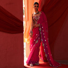 Load image into Gallery viewer, Pink Classic Saree &amp; Blouse
