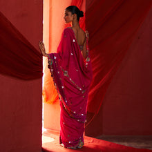 Load image into Gallery viewer, Pink Classic Saree &amp; Blouse
