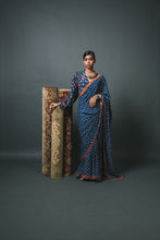 Load image into Gallery viewer, Blue Blouse + Classic Open Sari
